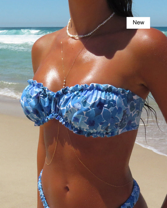 Load image into Gallery viewer, MAGNETIC BIKINI TOP - Bluebelle
